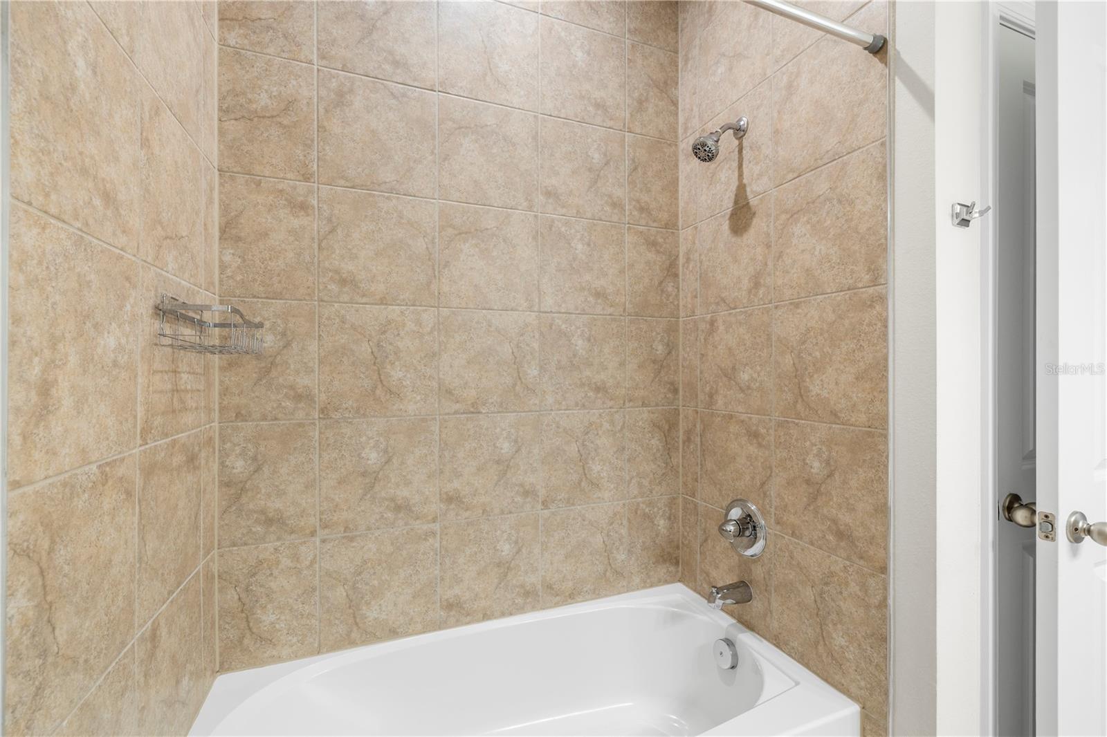 Image 11 of 56 For 7886 Greenway Avenue