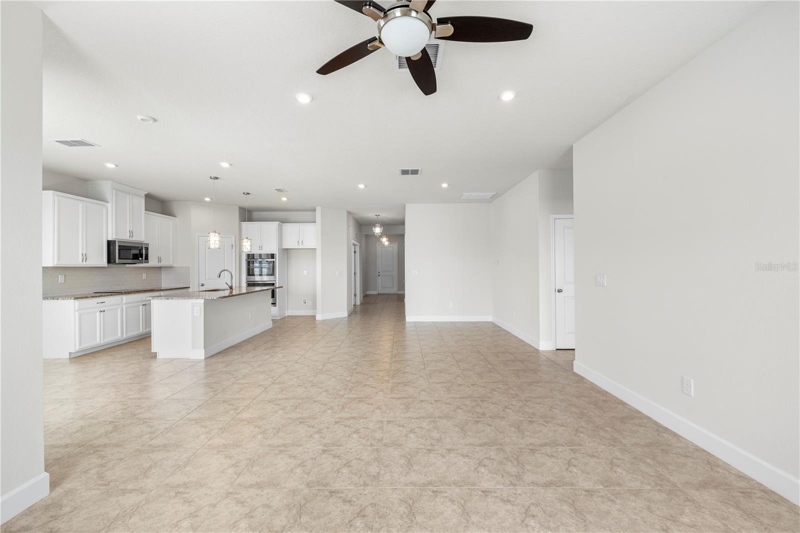 Image 15 of 56 For 7886 Greenway Avenue