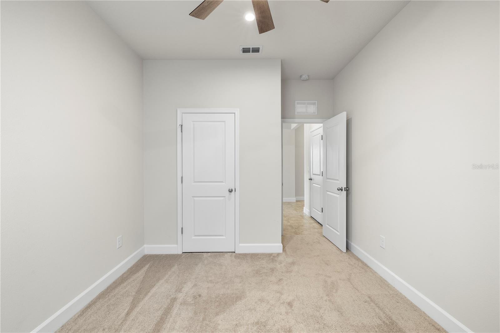 Image 23 of 56 For 7886 Greenway Avenue