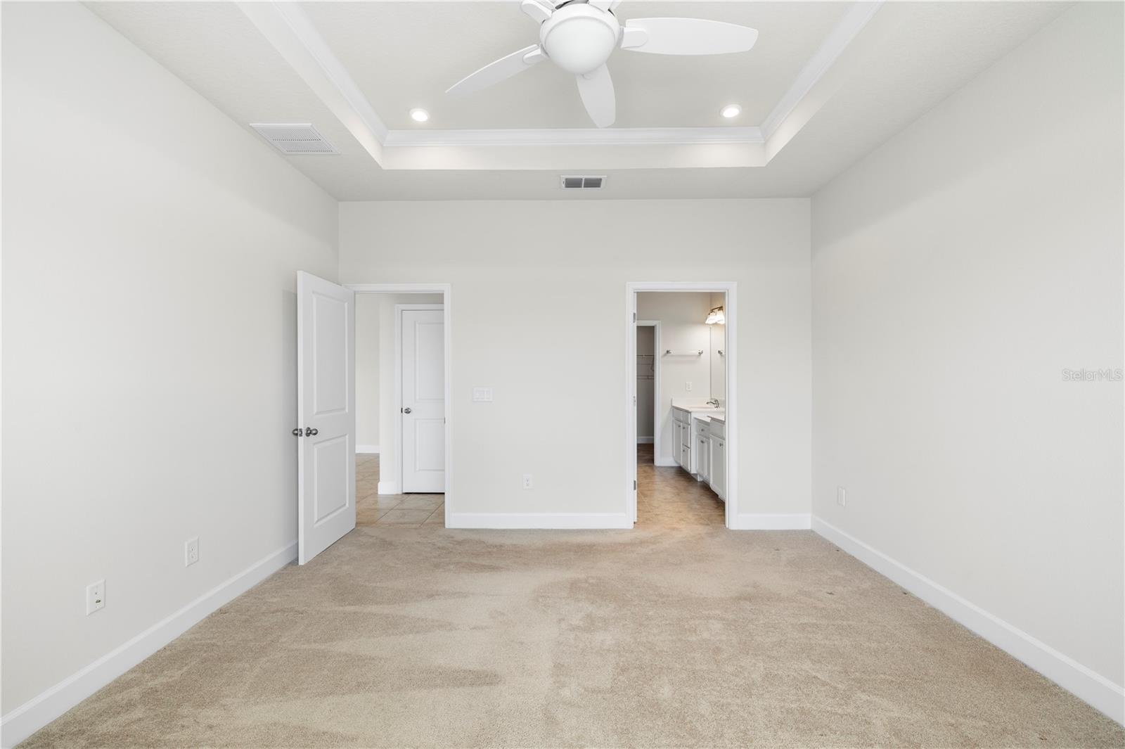 Image 26 of 56 For 7886 Greenway Avenue