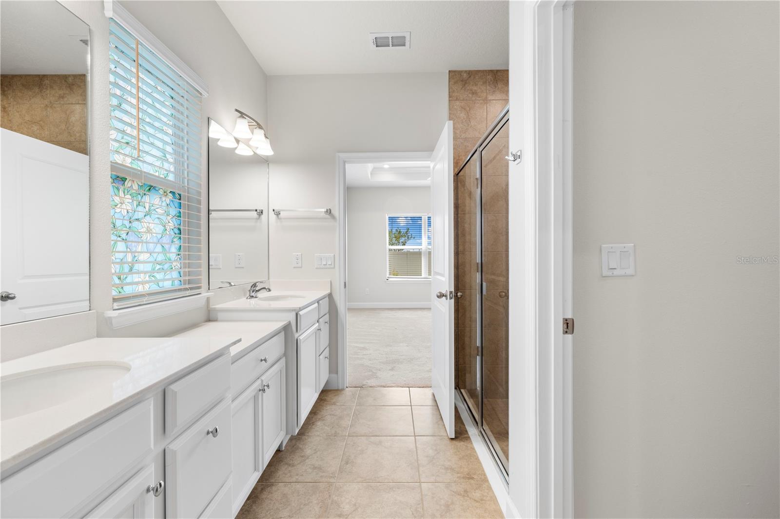 Image 28 of 56 For 7886 Greenway Avenue