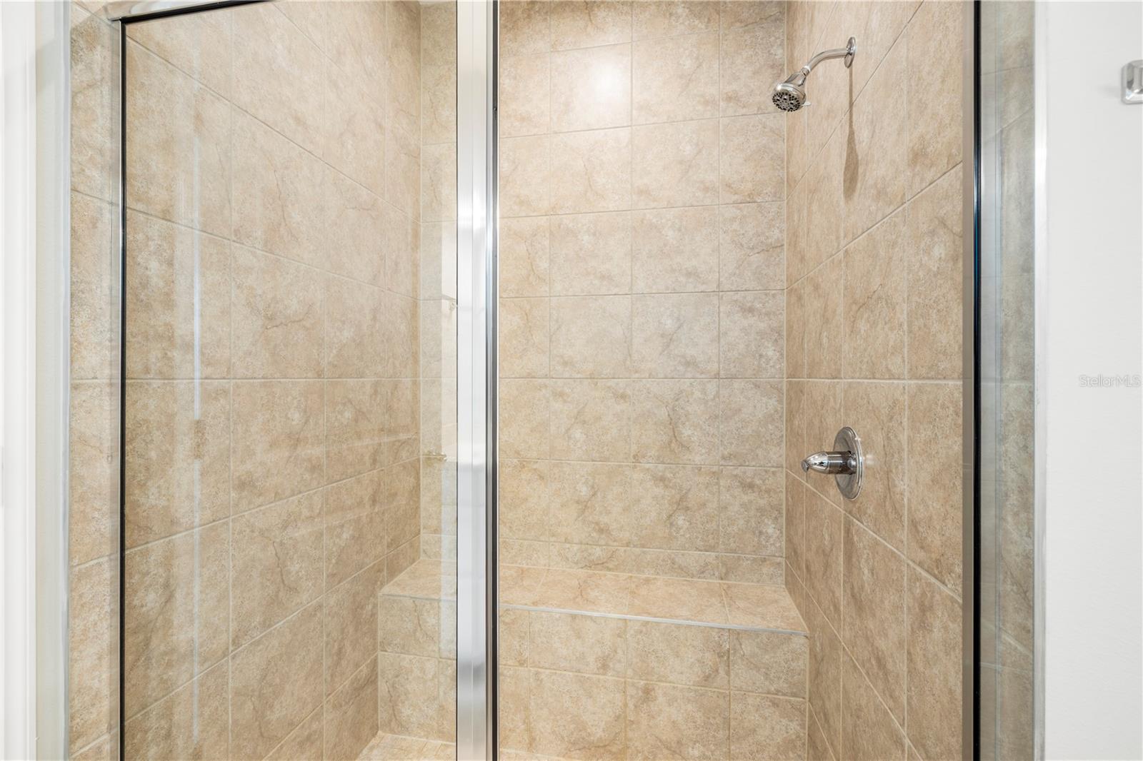 Image 29 of 56 For 7886 Greenway Avenue