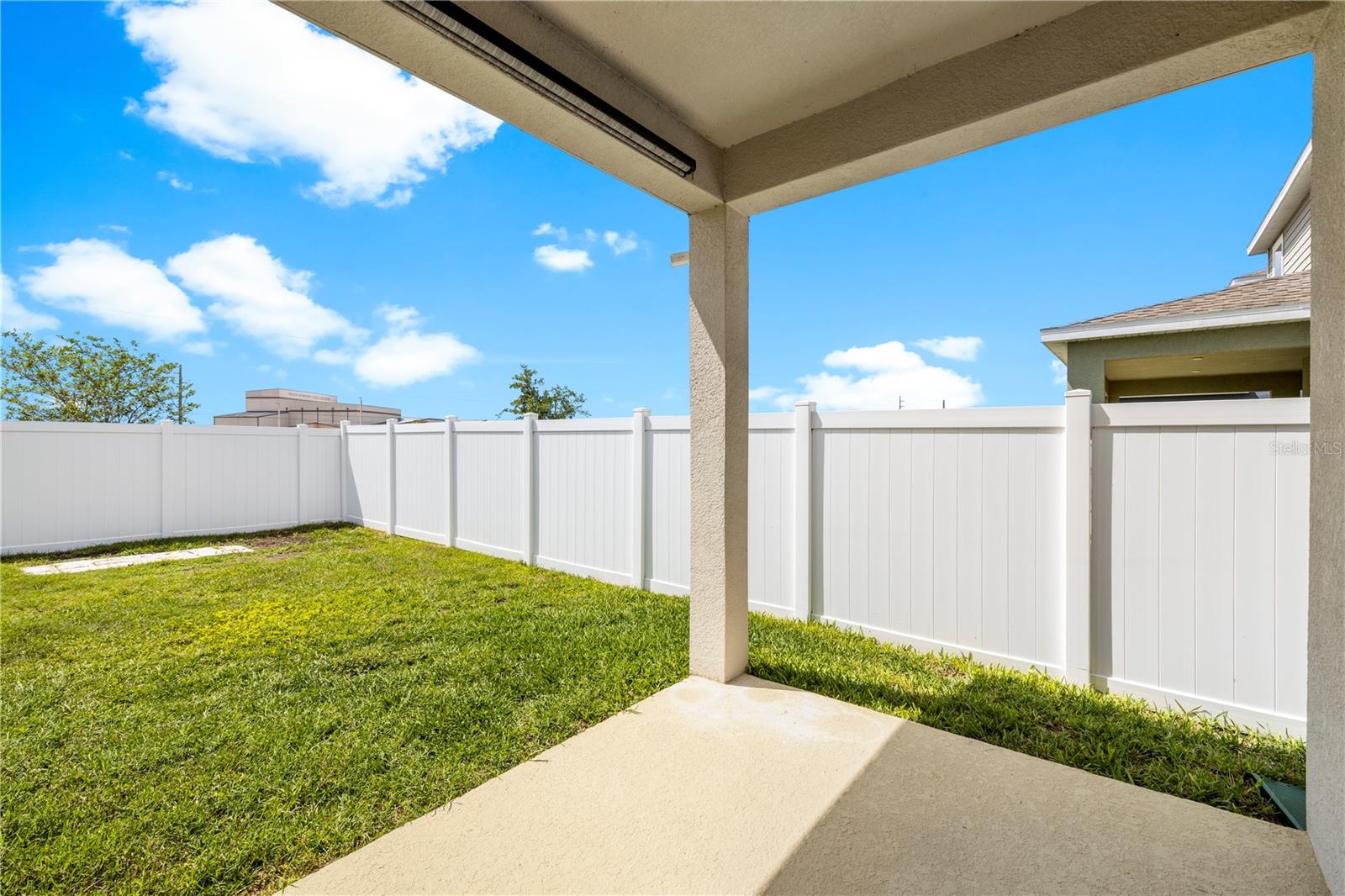 Image 33 of 56 For 7886 Greenway Avenue