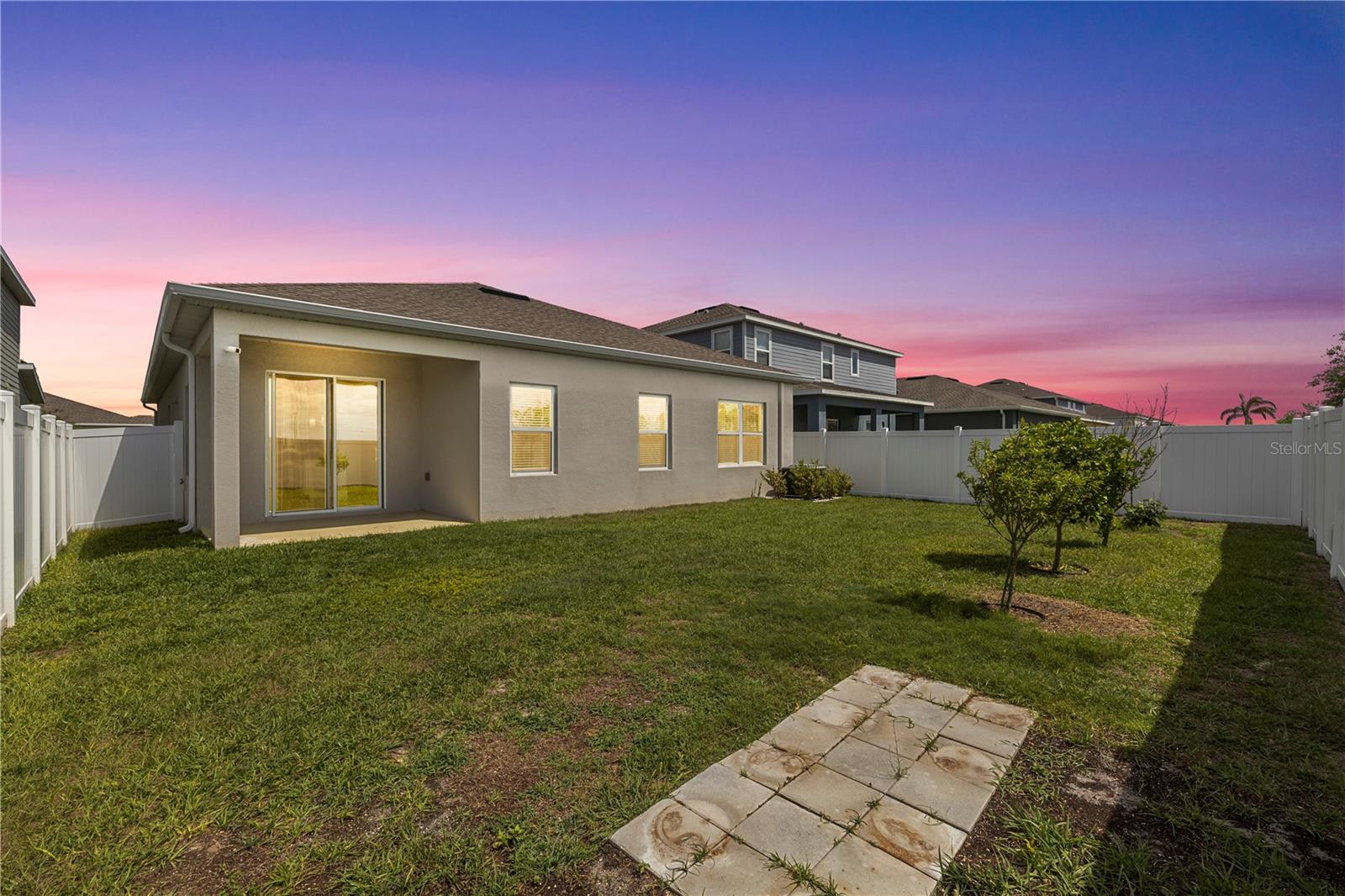 Image 34 of 56 For 7886 Greenway Avenue