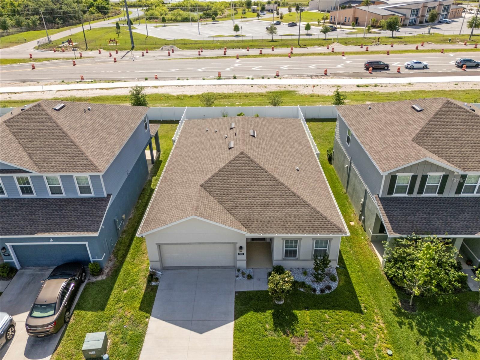 Image 40 of 56 For 7886 Greenway Avenue