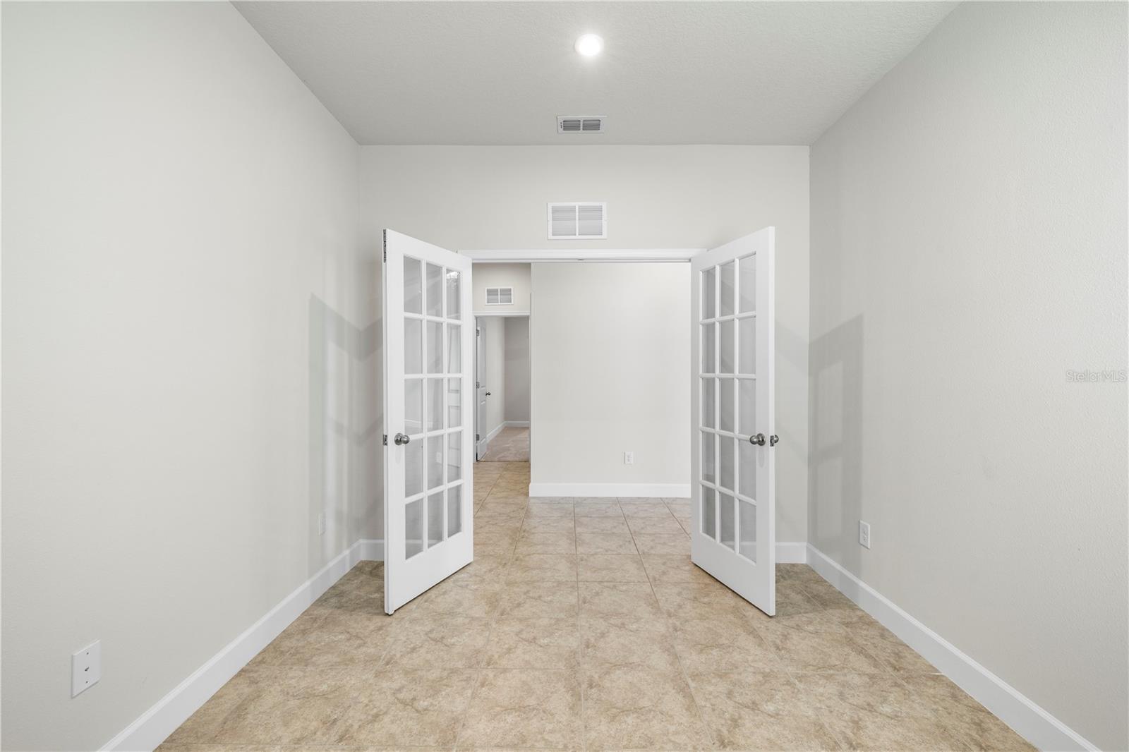 Image 8 of 56 For 7886 Greenway Avenue