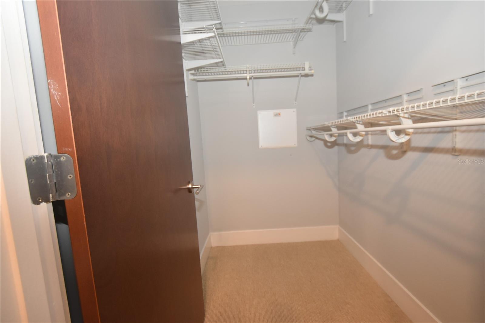 Listing photo id 7 for 111 12th Street 1519