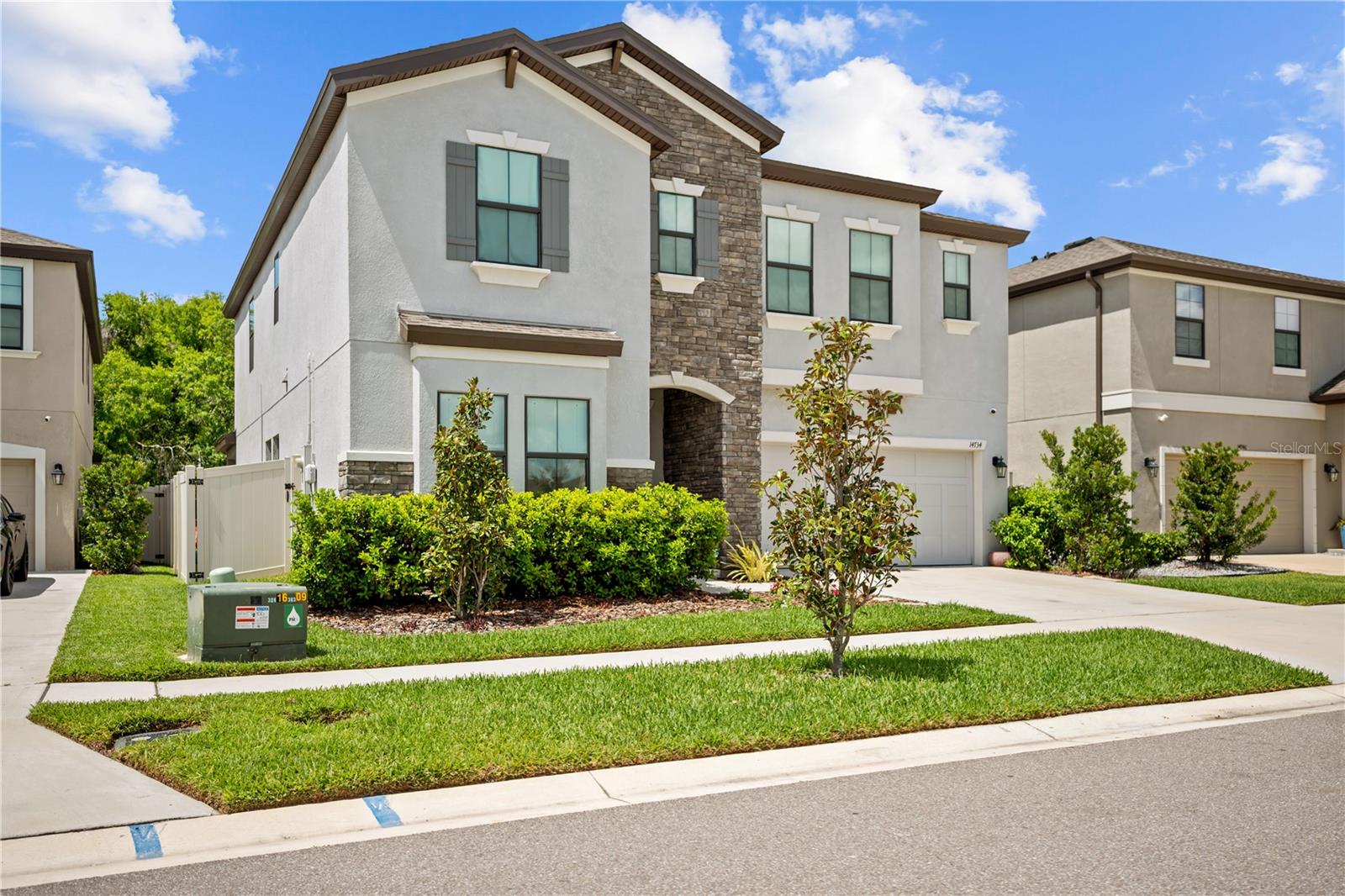 Listing photo id 1 for 14734 Horse Trot Road