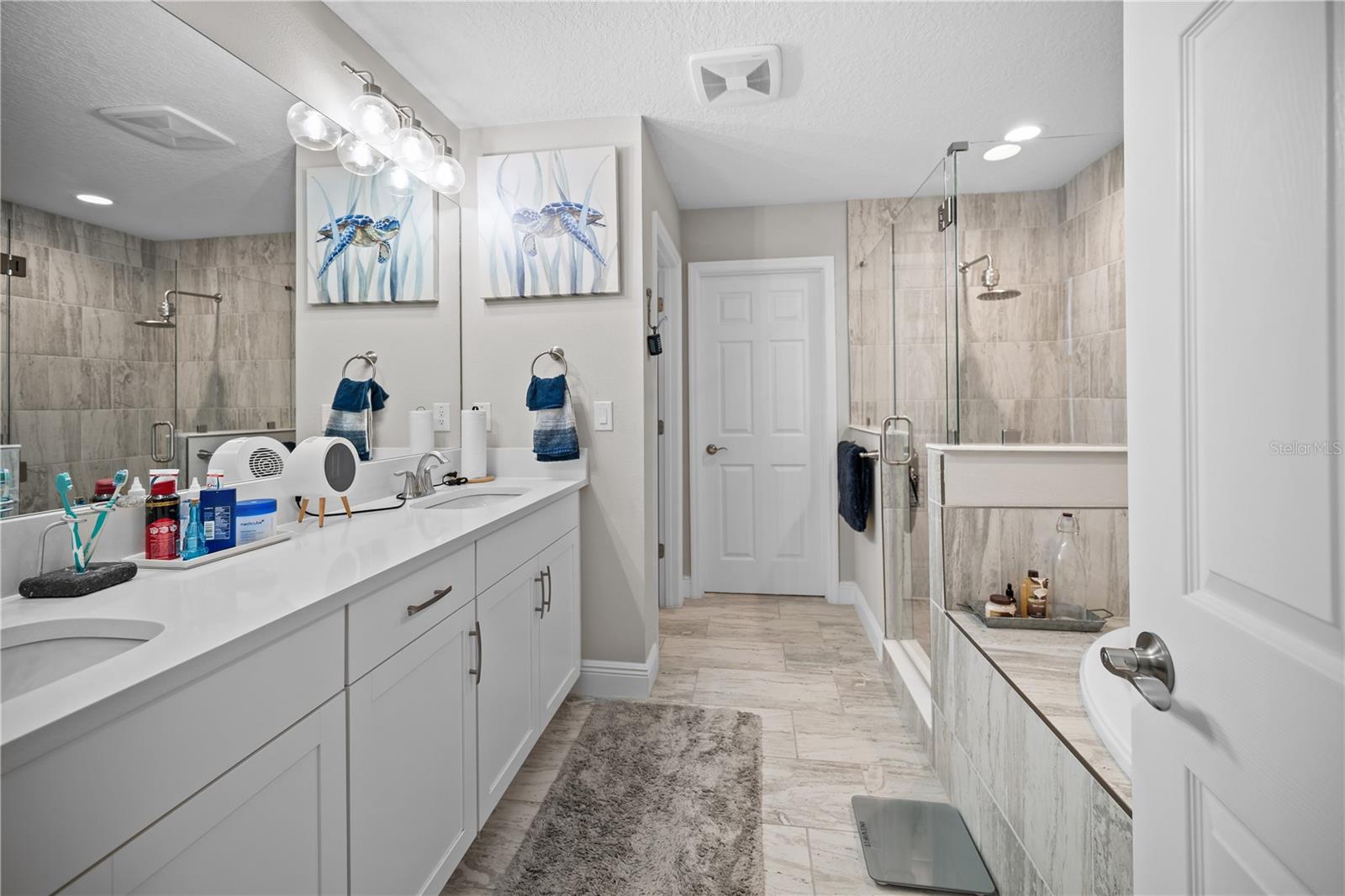 Listing photo id 34 for 14734 Horse Trot Road