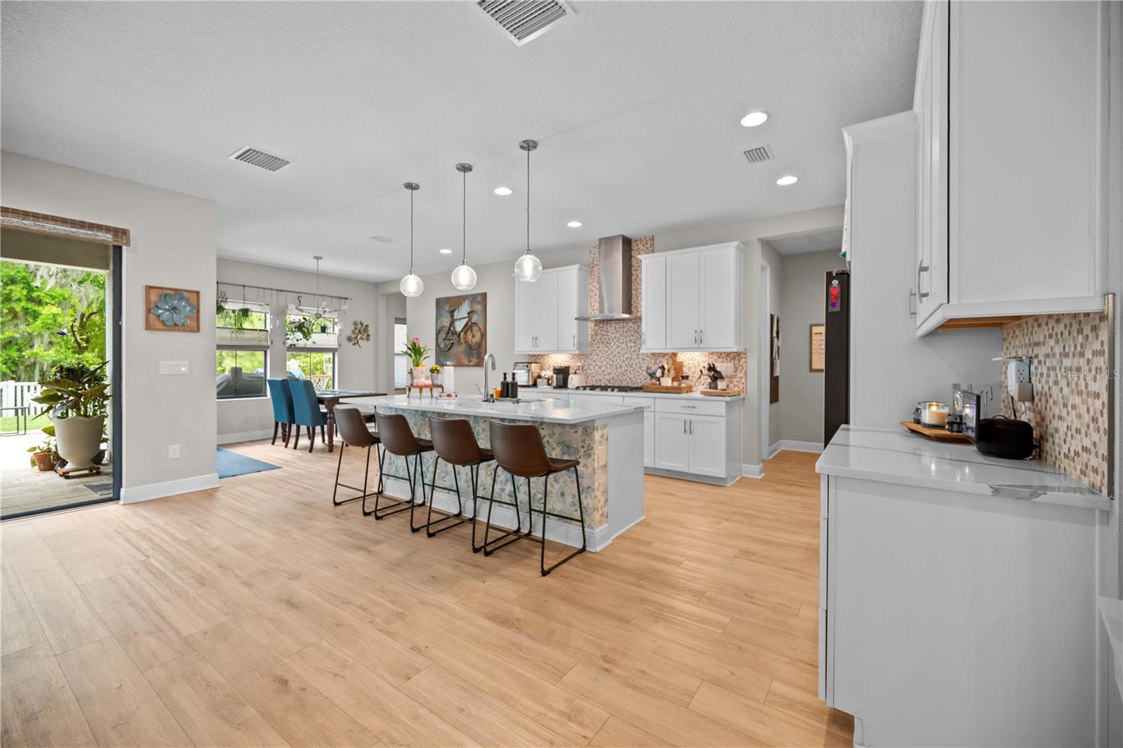 Listing photo id 4 for 14734 Horse Trot Road