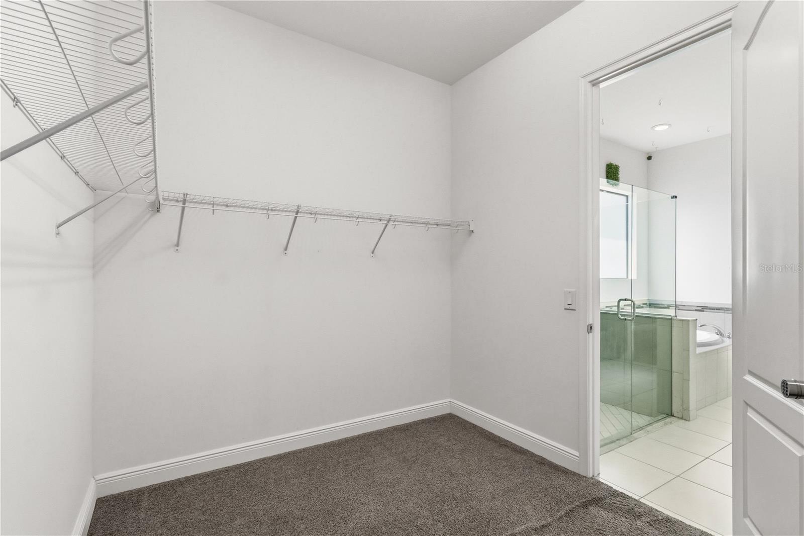 Image 23 of 43 For 691 Challice Drive