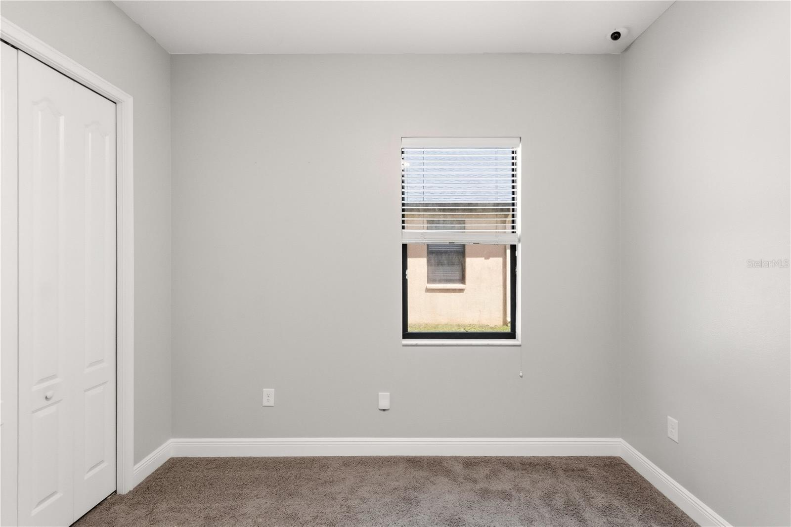 Image 31 of 43 For 691 Challice Drive