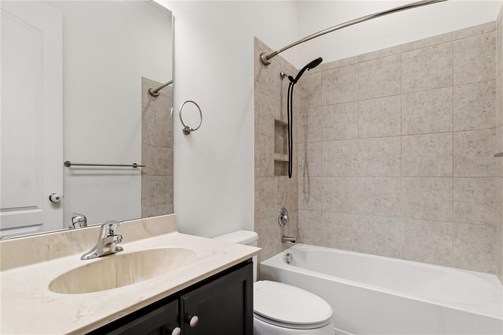 Image 33 of 43 For 691 Challice Drive