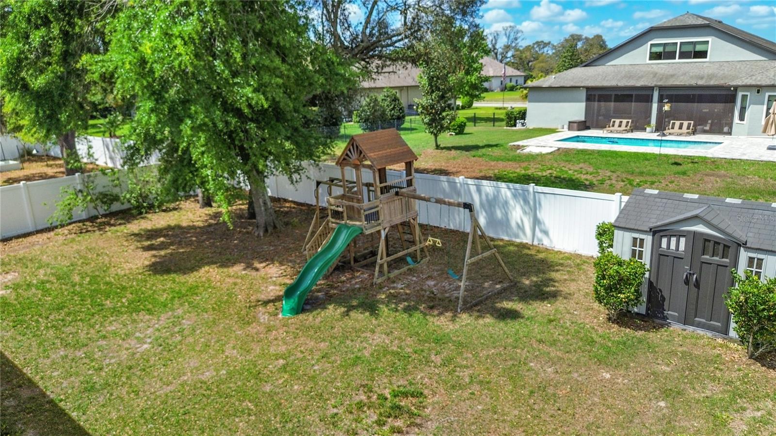 Image 41 of 43 For 691 Challice Drive