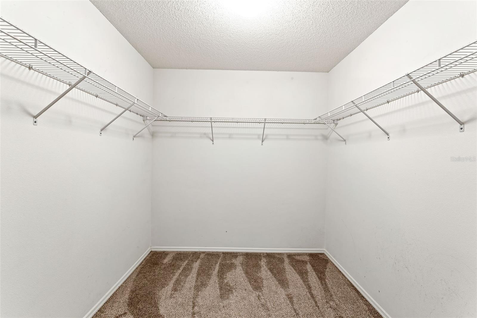 Image 29 of 44 For 14004 Noble Park Drive