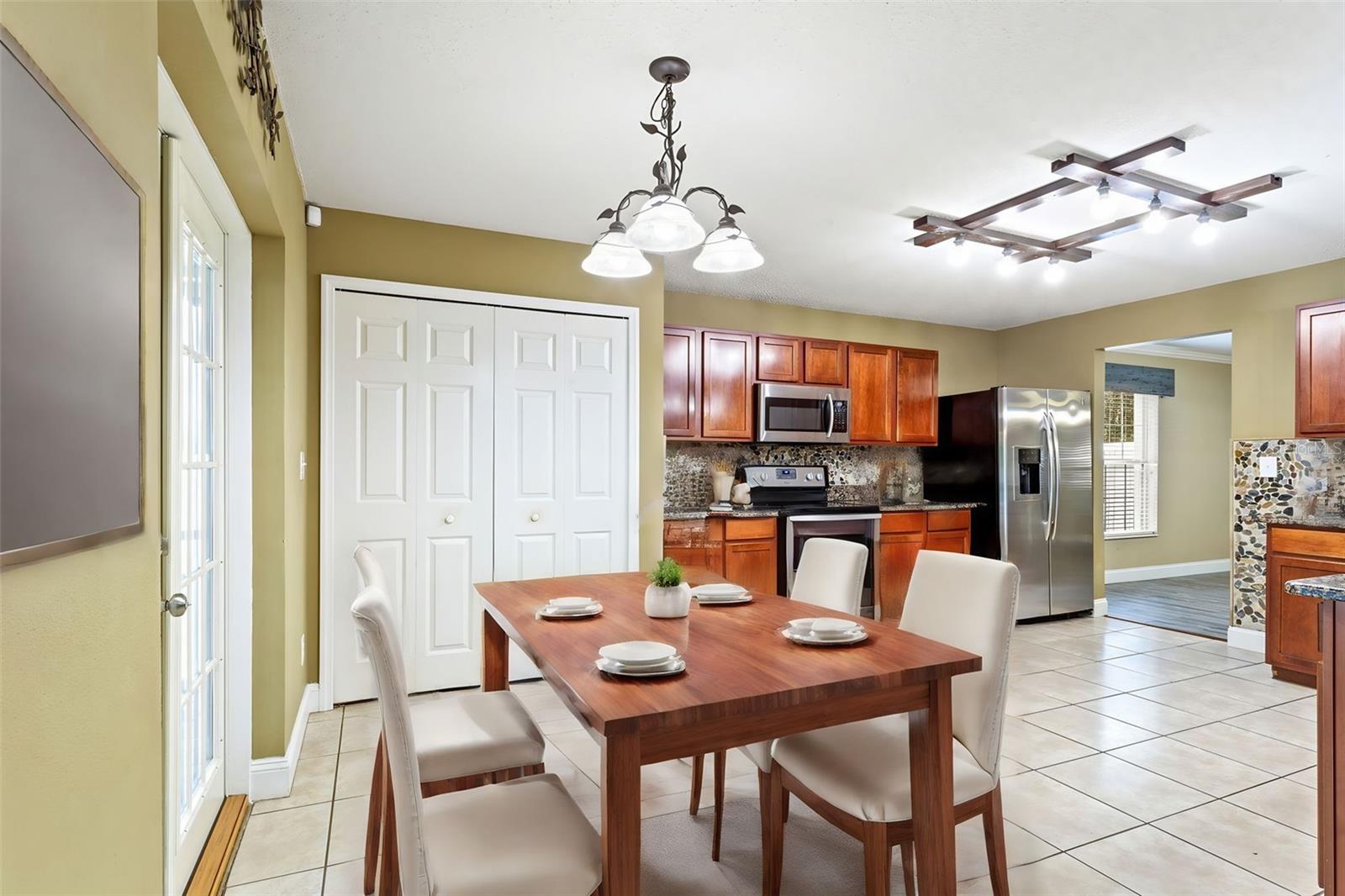 Image 7 of 44 For 14004 Noble Park Drive