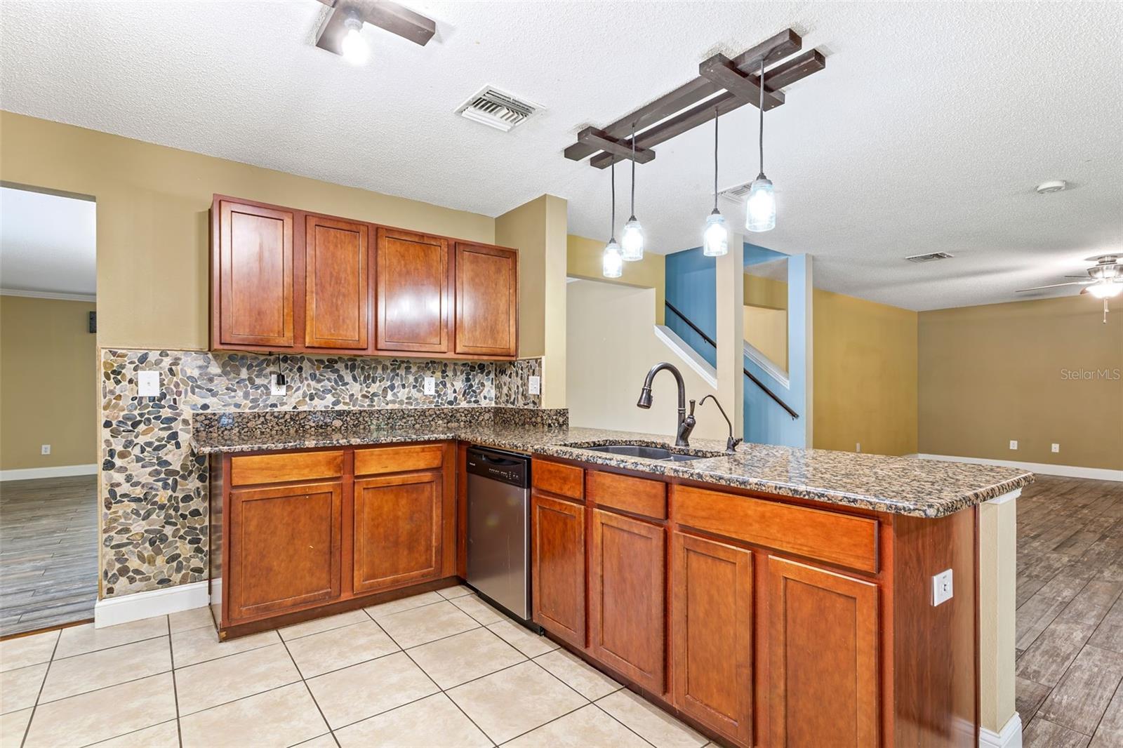 Image 9 of 44 For 14004 Noble Park Drive