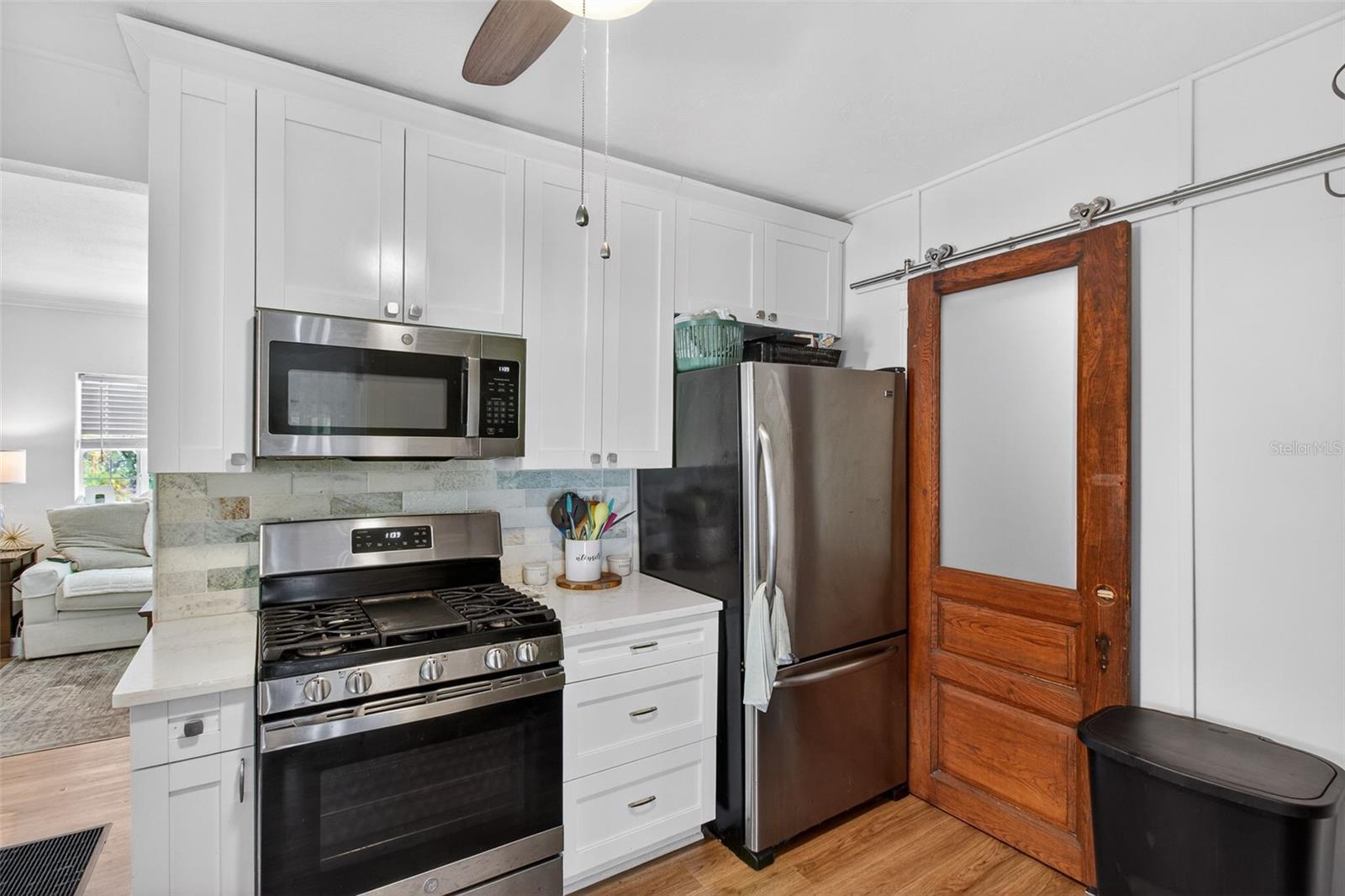 Image 10 of 28 For 322 47th Street N