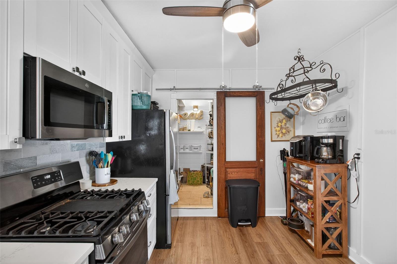 Image 12 of 28 For 322 47th Street N