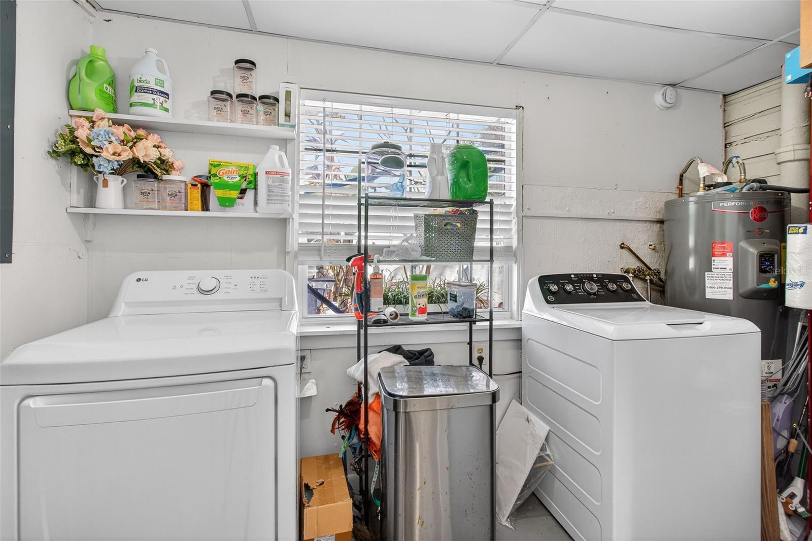 Image 21 of 28 For 322 47th Street N