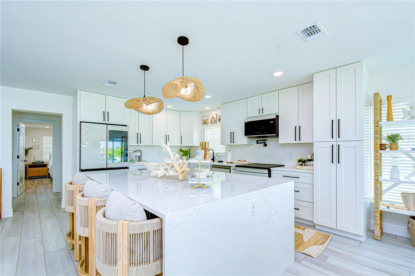 Listing photo id 11 for 728 Pruitt Drive