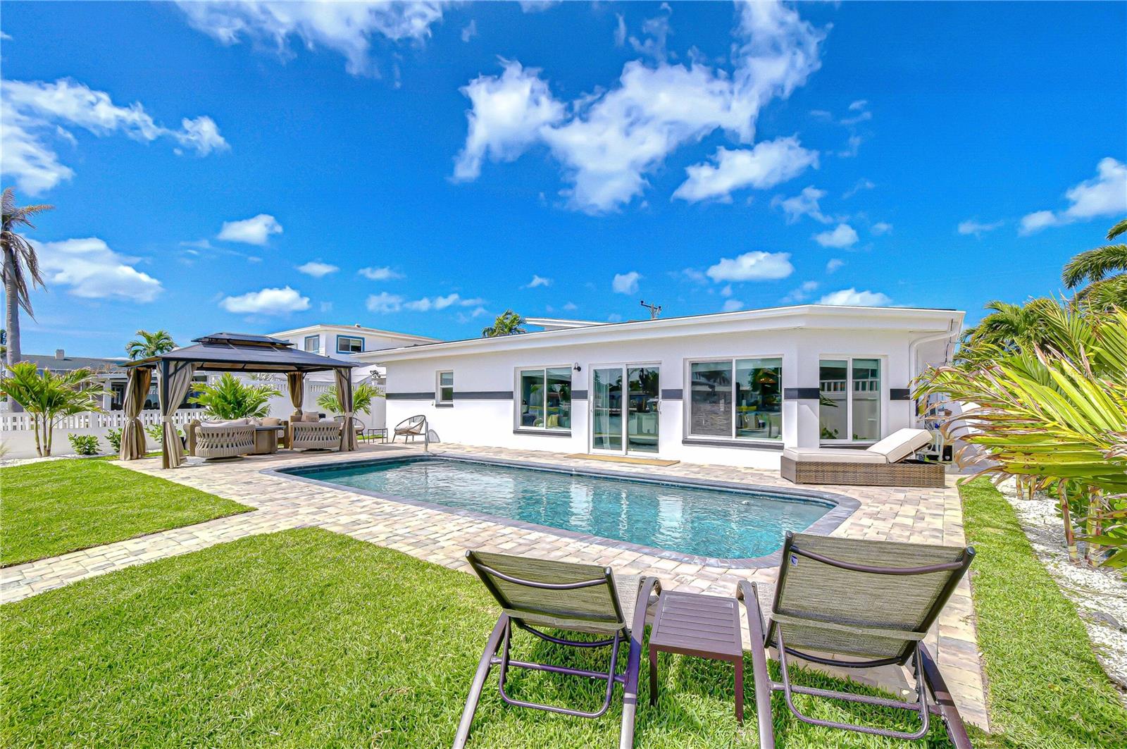 Listing photo id 24 for 728 Pruitt Drive