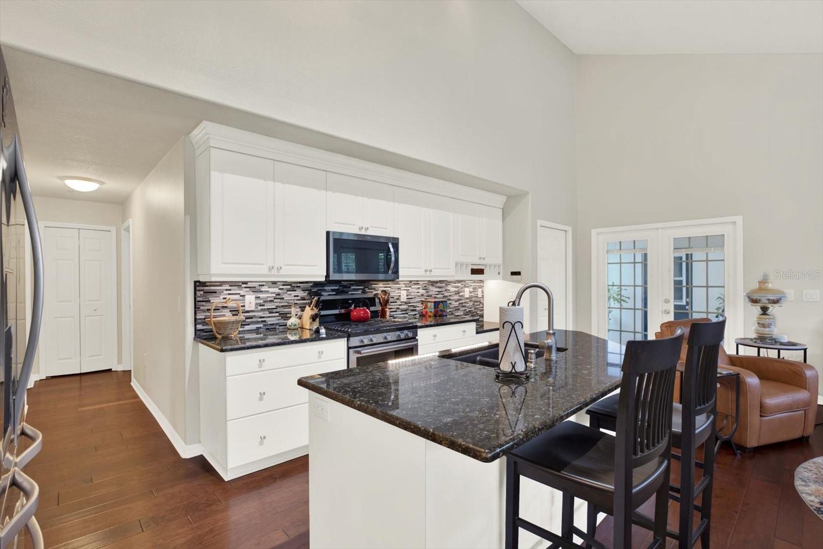 Image 10 of 41 For 2021 Meadow Rue Court