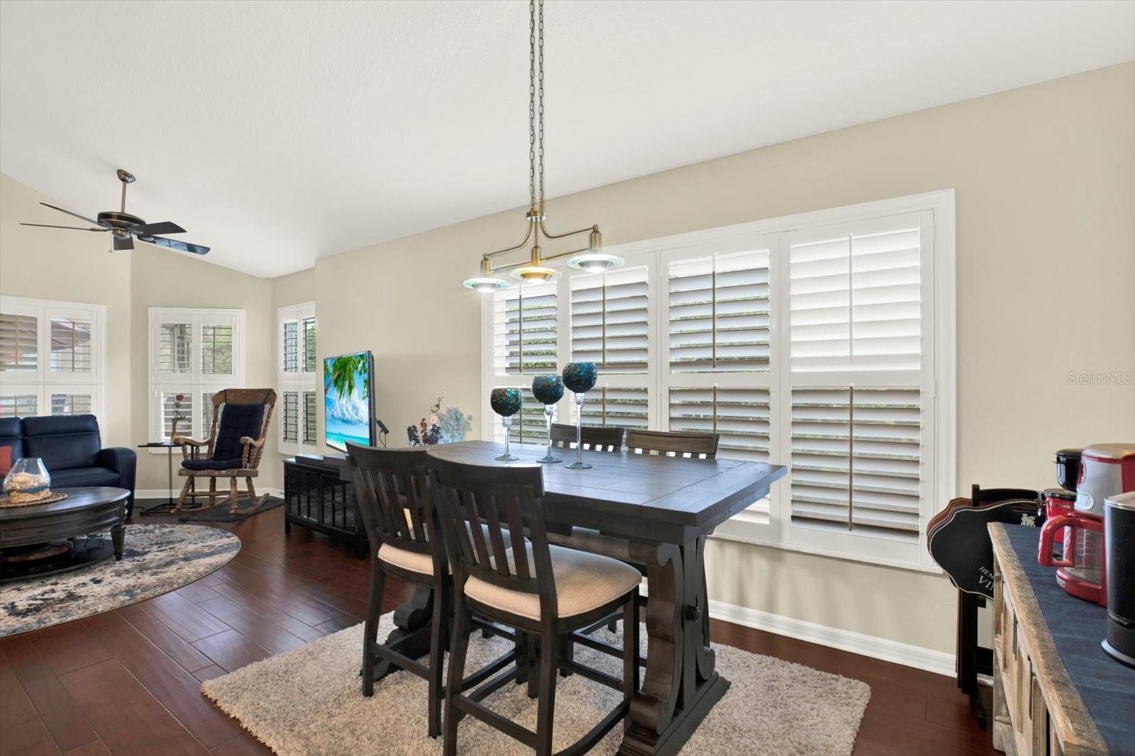 Image 6 of 41 For 2021 Meadow Rue Court