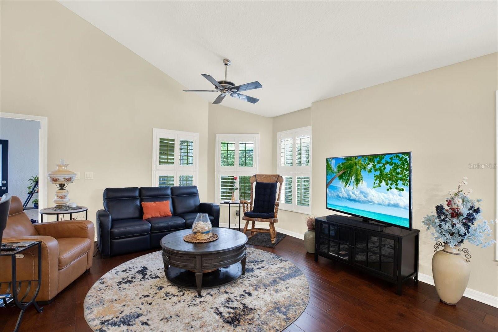 Image 7 of 41 For 2021 Meadow Rue Court