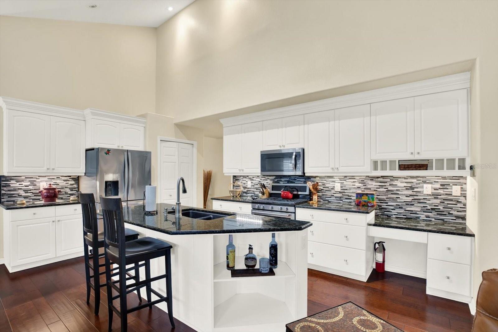 Image 9 of 41 For 2021 Meadow Rue Court