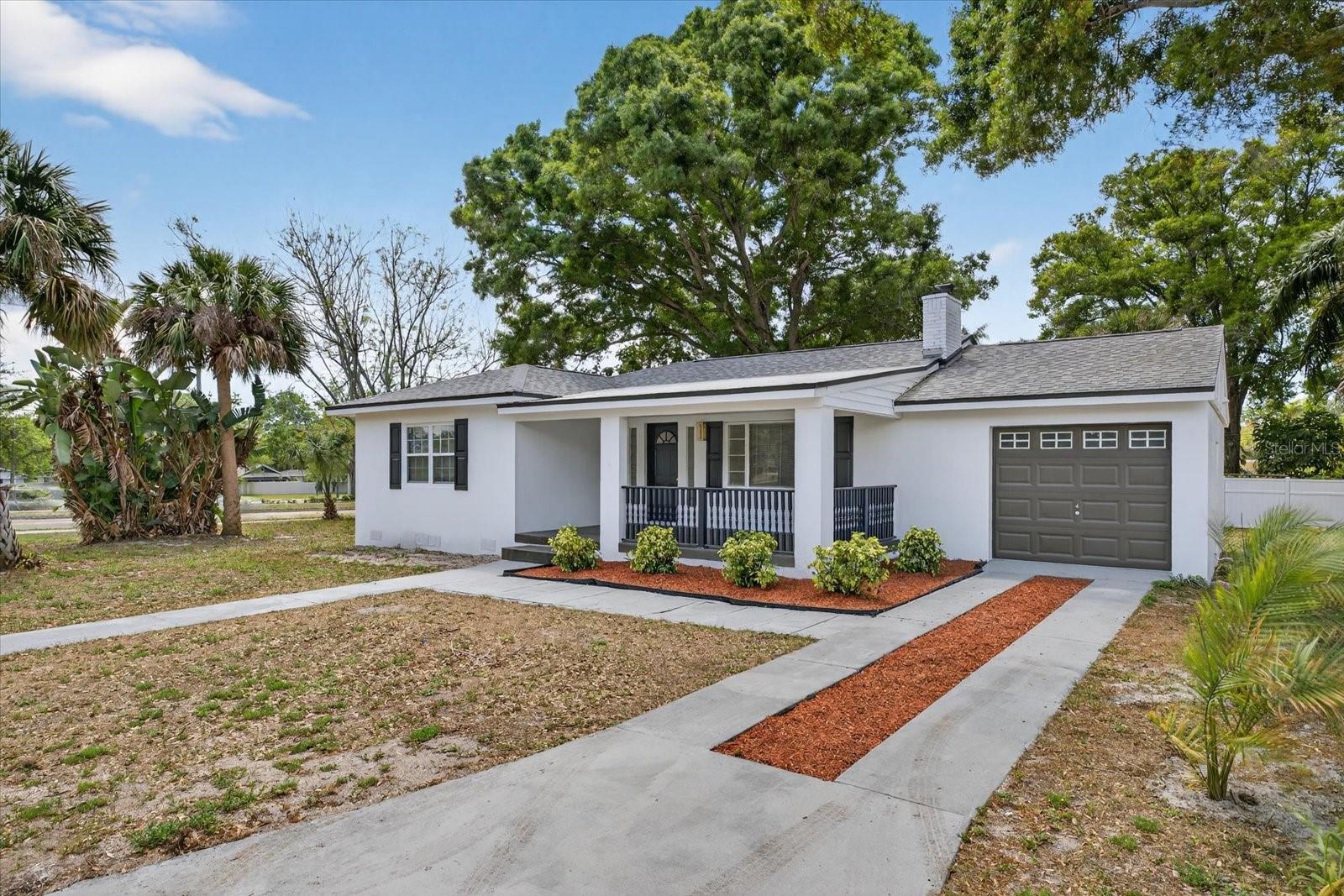 Image 5 of 29 For 712 Crest Avenue