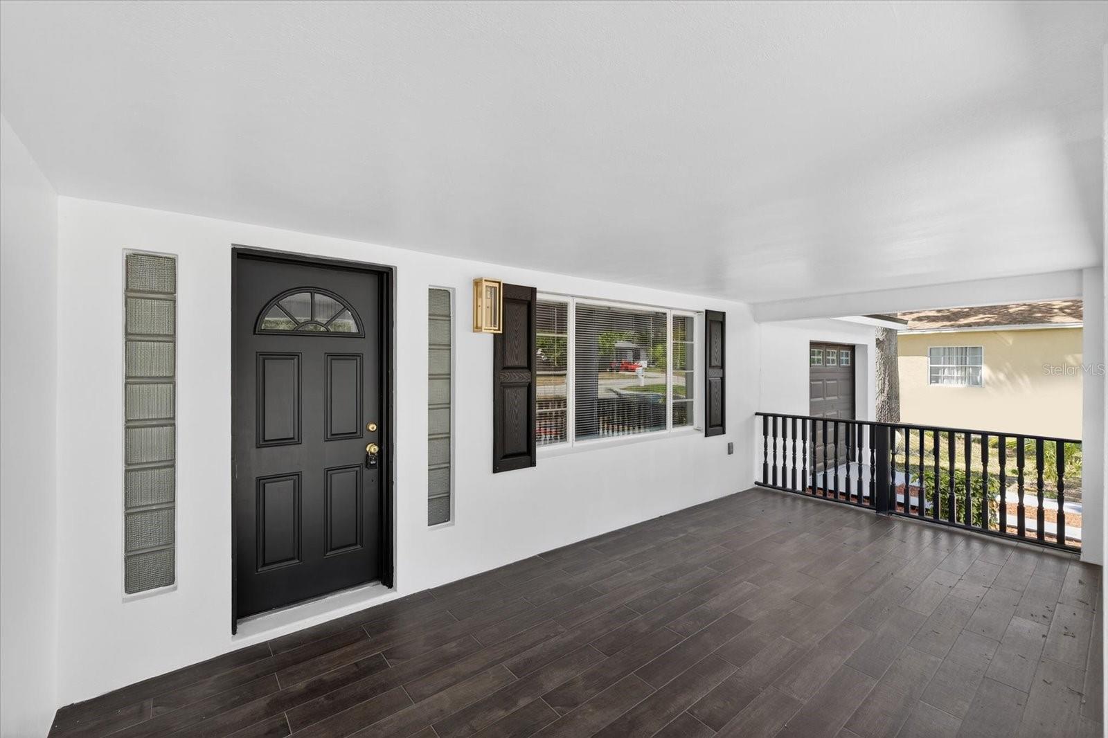 Image 8 of 29 For 712 Crest Avenue