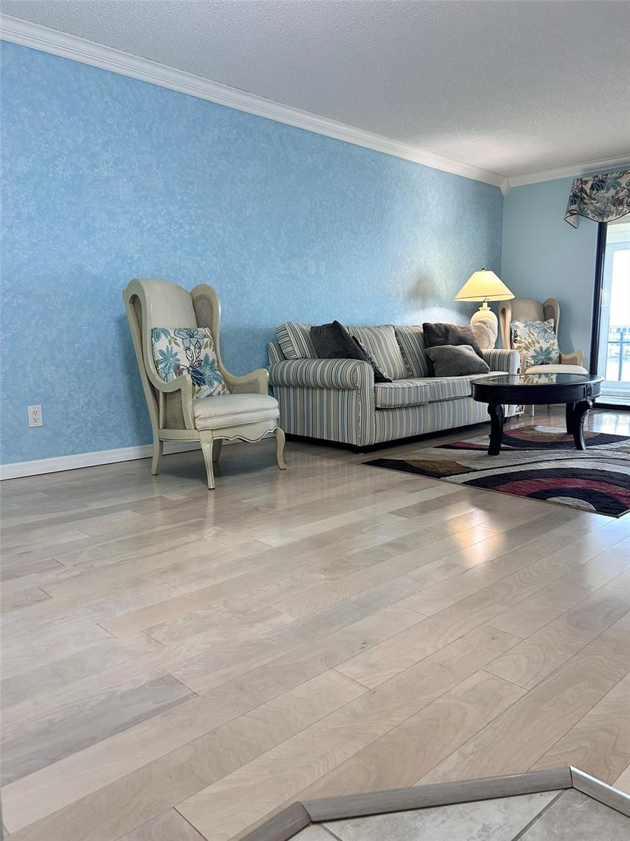 Image 11 of 77 For 868 Bayway Boulevard 304