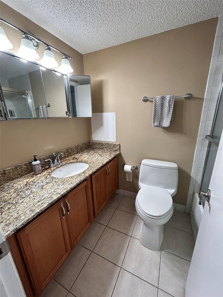 Image 28 of 77 For 868 Bayway Boulevard 304