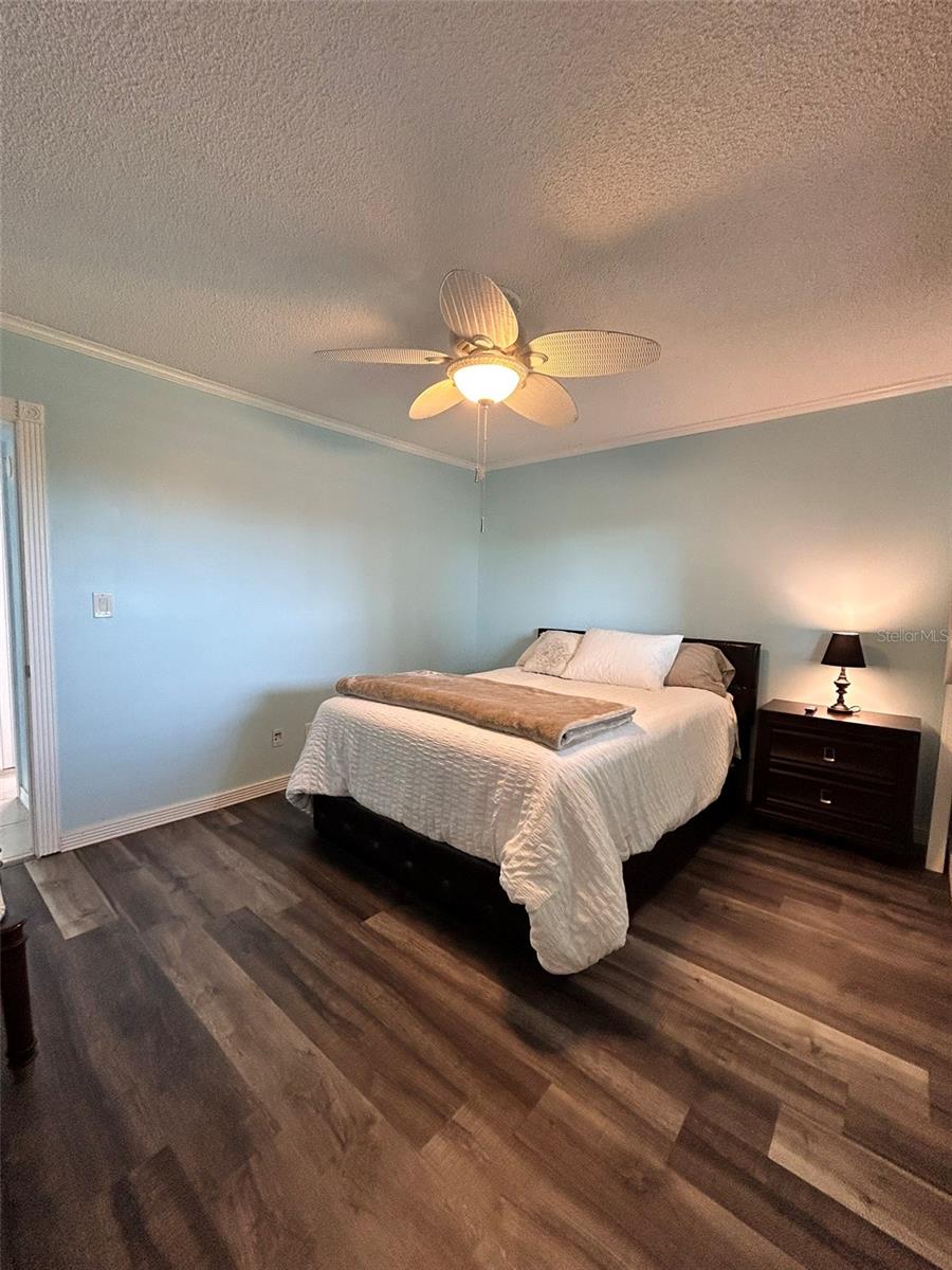 Image 46 of 77 For 868 Bayway Boulevard 304