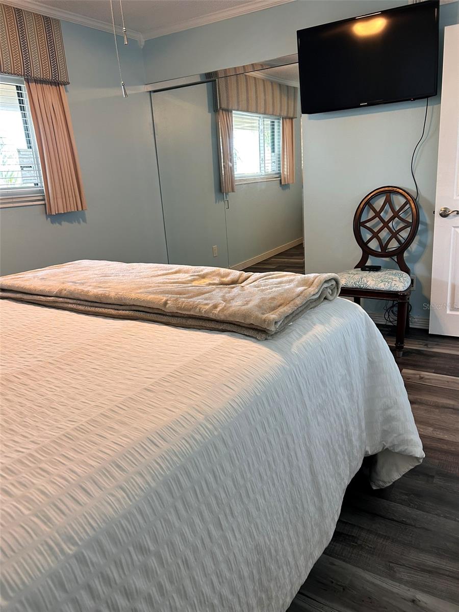 Image 50 of 77 For 868 Bayway Boulevard 304