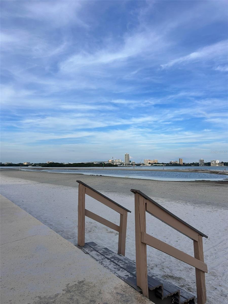 Image 69 of 77 For 868 Bayway Boulevard 304