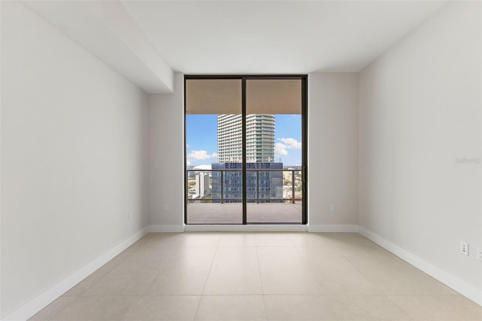 Image 12 of 48 For 275 1st Avenue S 1907