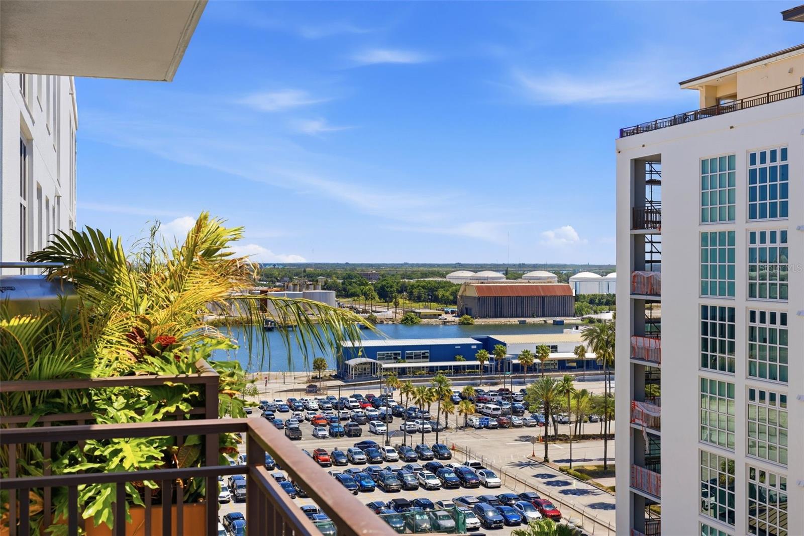 Image 11 of 40 For 1227 Madison Street 902