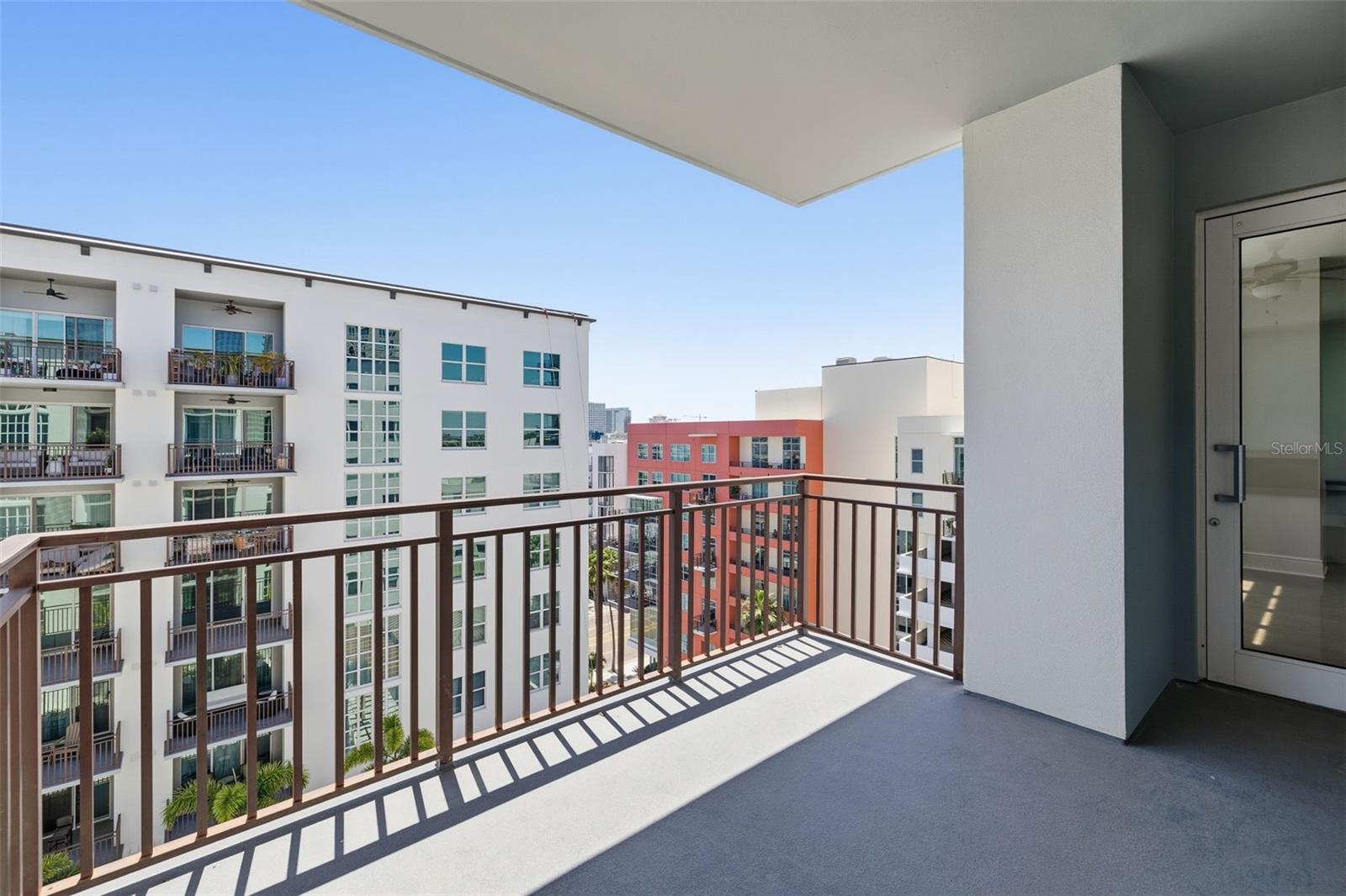 Image 12 of 40 For 1227 Madison Street 902