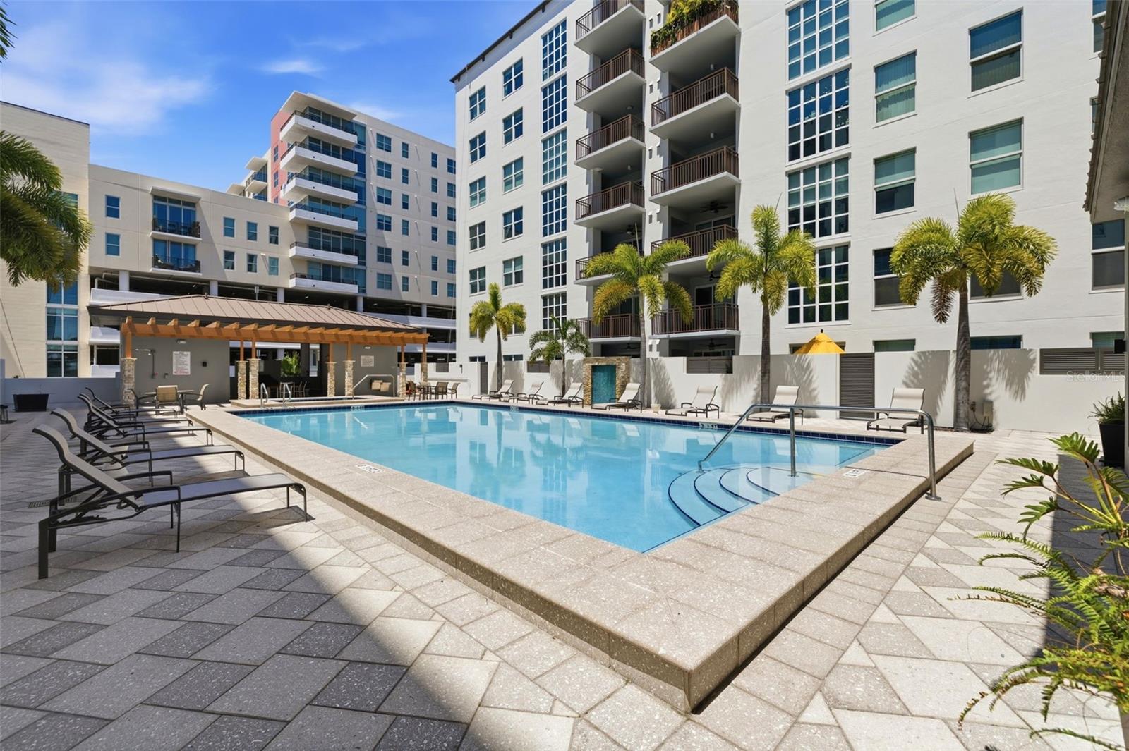 Image 33 of 40 For 1227 Madison Street 902