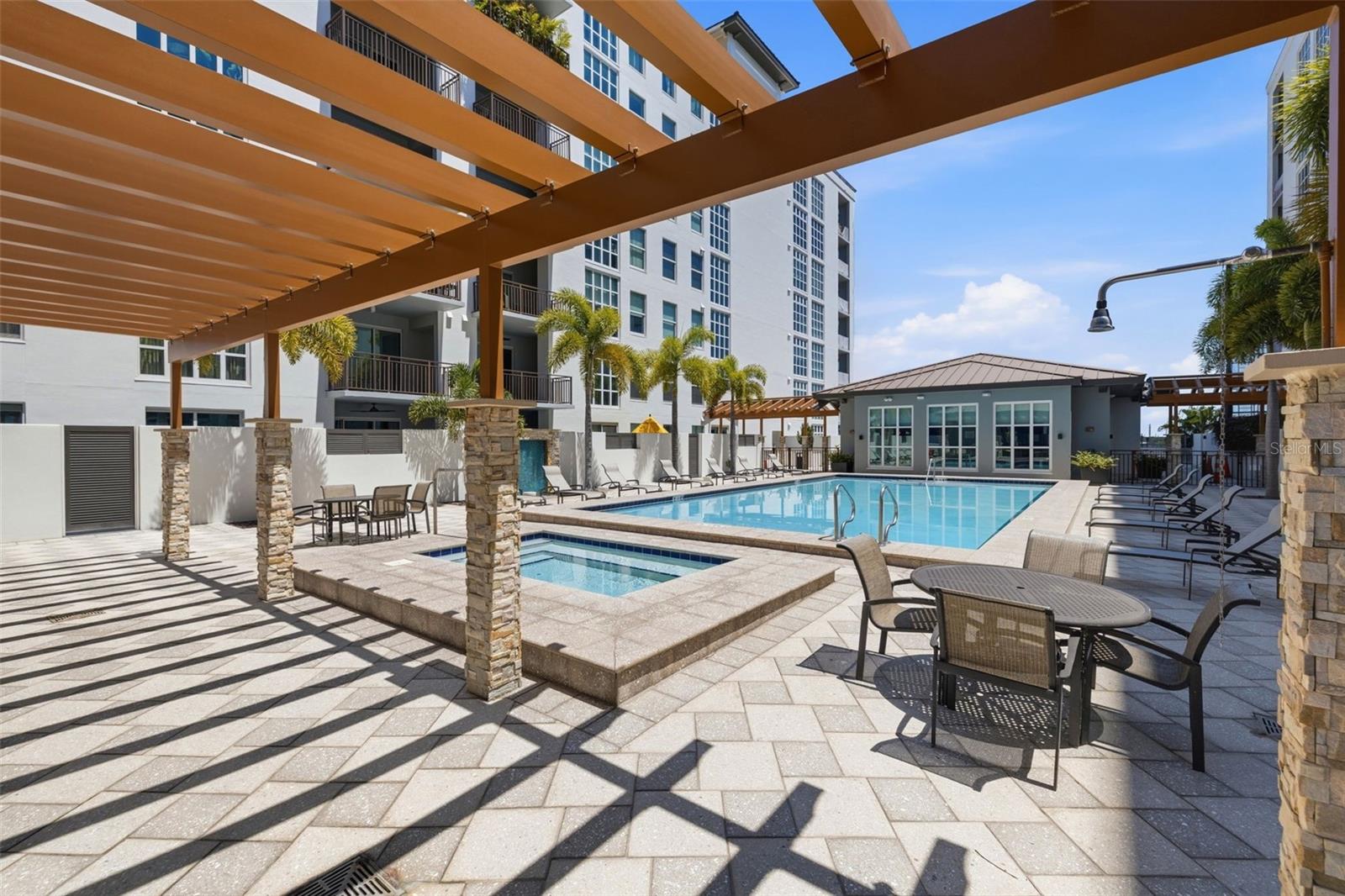 Image 34 of 40 For 1227 Madison Street 902