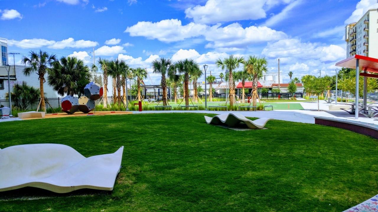 Image 38 of 40 For 1227 Madison Street 902