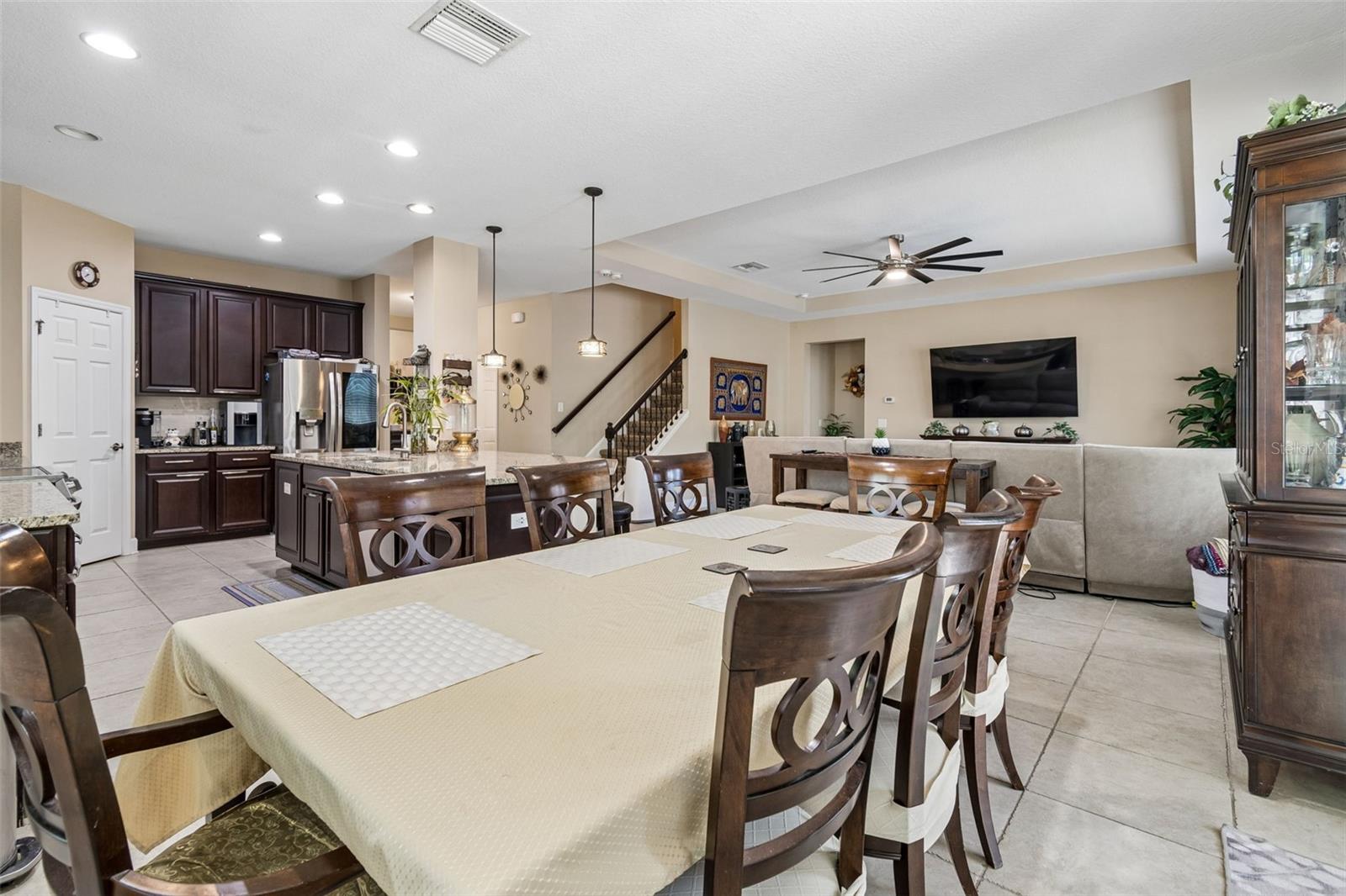 Image 10 of 47 For 7090 88th Ave N