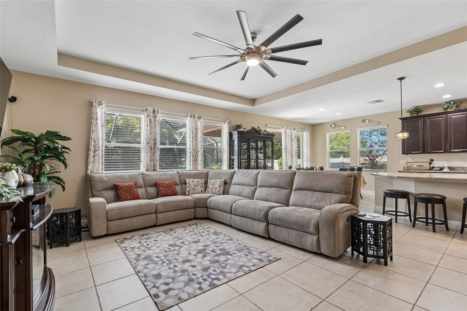 Image 12 of 47 For 7090 88th Ave N