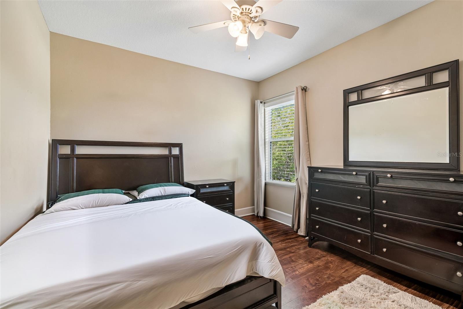 Image 21 of 47 For 7090 88th Ave N