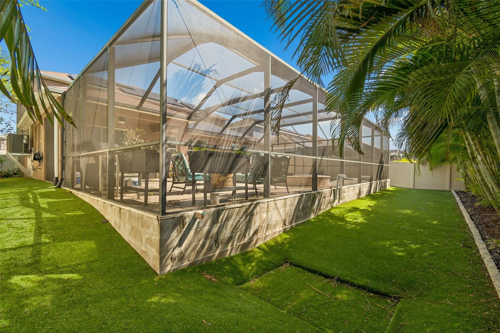 Image 40 of 47 For 7090 88th Ave N