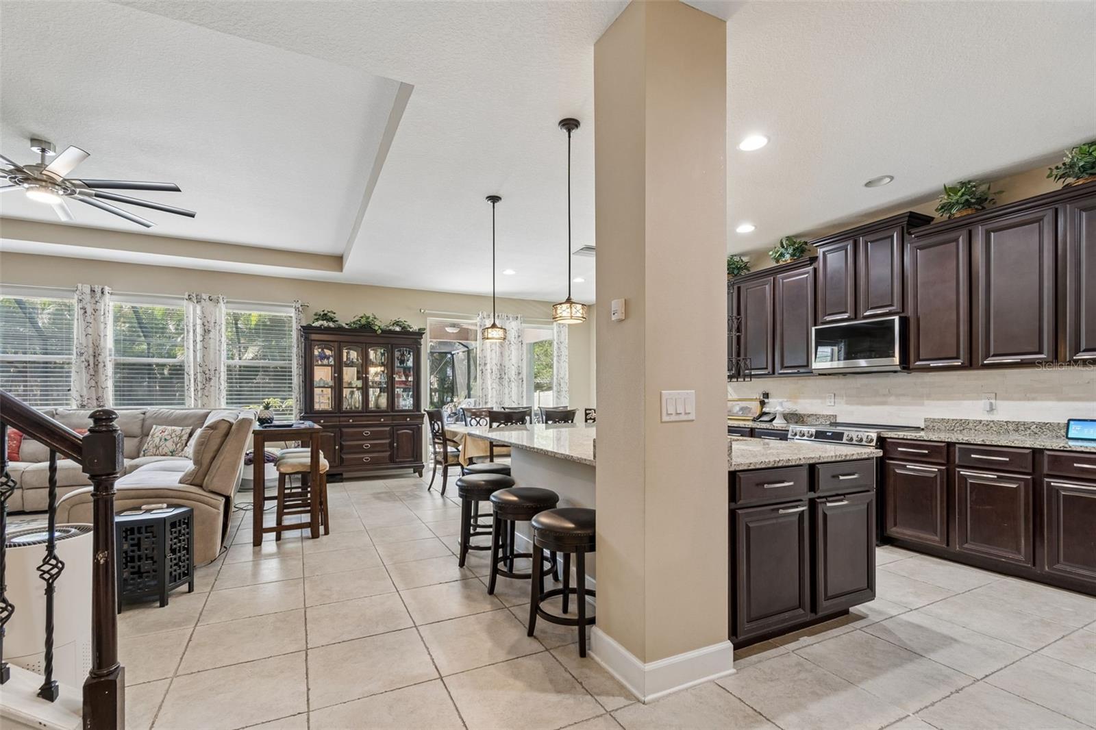 Image 6 of 47 For 7090 88th Ave N