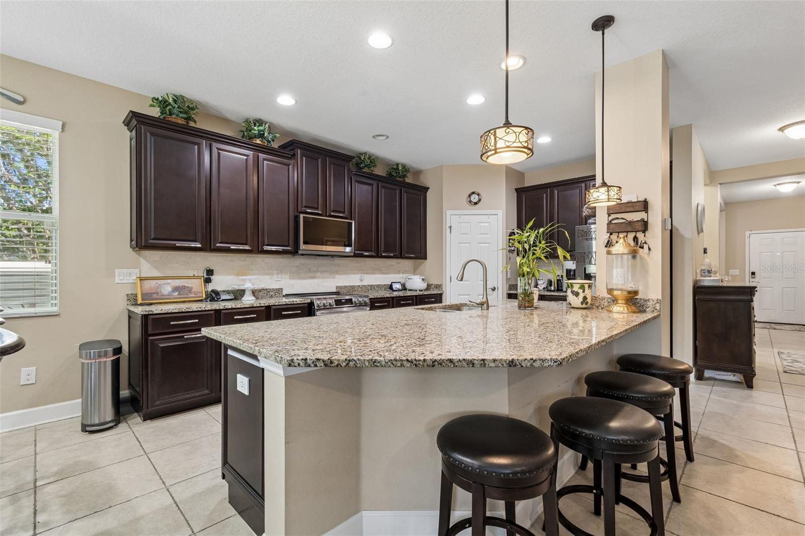 Image 8 of 47 For 7090 88th Ave N