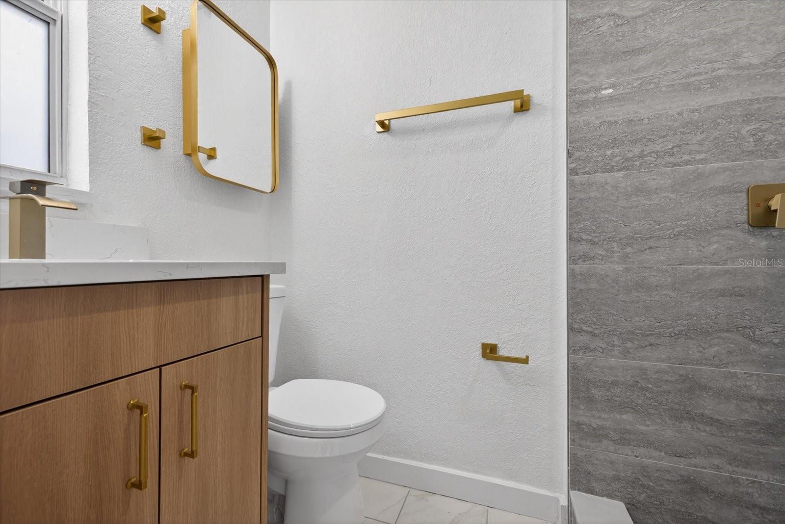 Image 19 of 36 For 1465 Parkwood Street